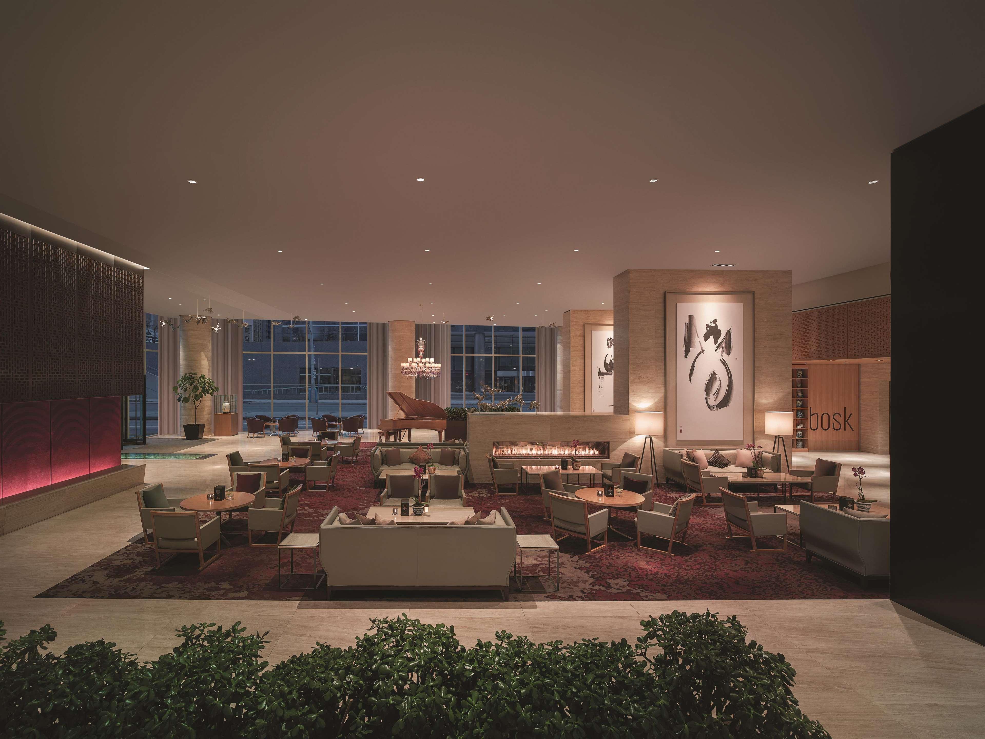 Shangri-La Торонто Екстер'єр фото